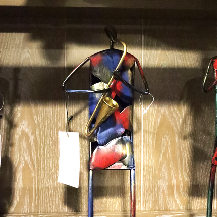 Spiral Musicians Color
