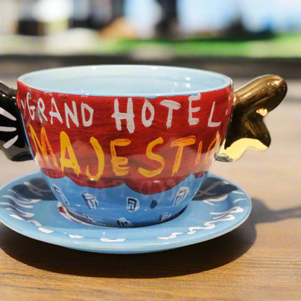 Beeld Koffie Mok 'Grand Hotel Majestic' van Selwyn Senatori