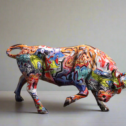Beeld 'Street Art Bull'