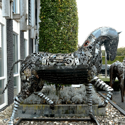 Beeld 'Iron Stallion'