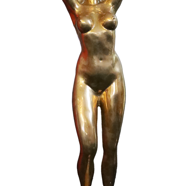 Gouden vrouw standbeeld