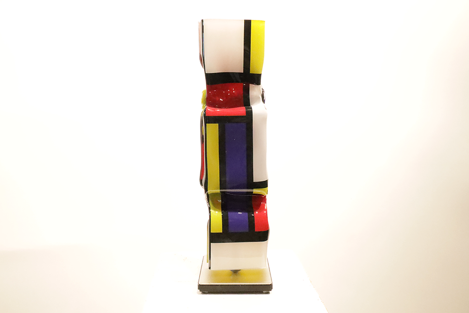 Beeld 'Eerbetoon aan Mondriaan'