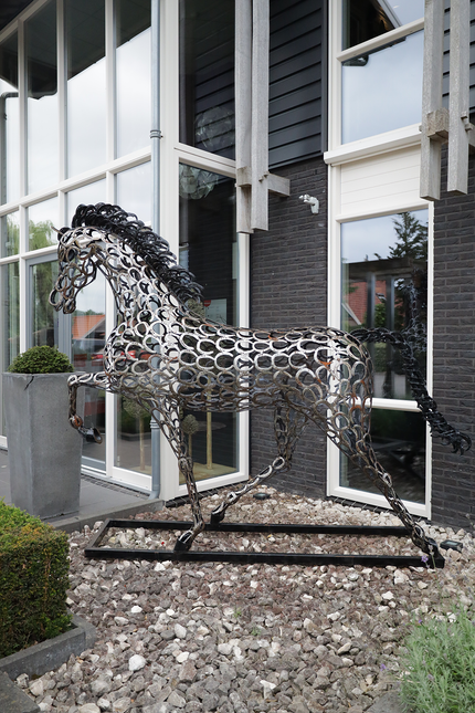 Beeld 'Iron Horse'