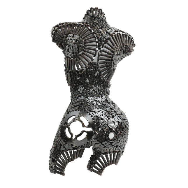 Sculptuur 'Chain Torso'