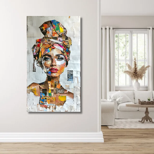 Schilderij 'Vrouw in Collage van Krantenknipsels'