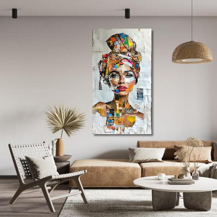 Schilderij 'Vrouw in Collage van Krantenknipsels'