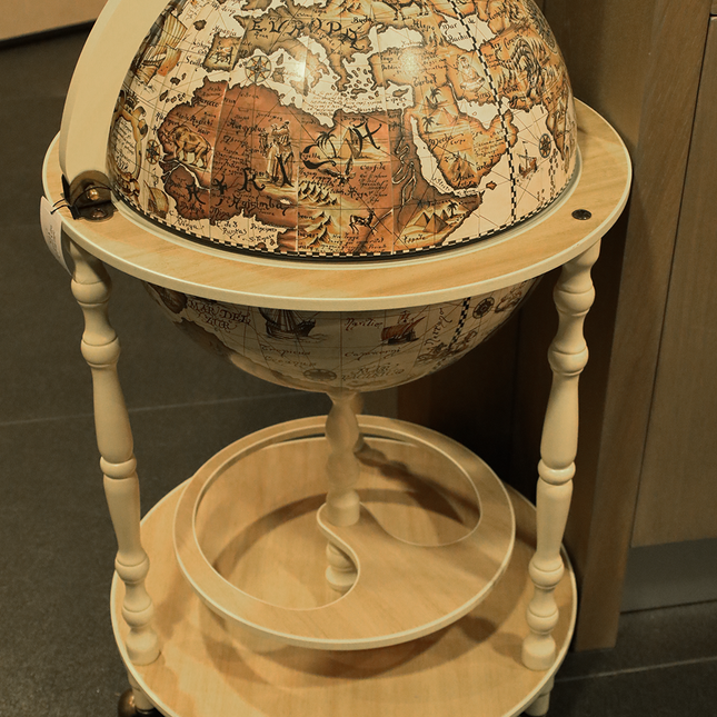 Zoffoli Barglobe wijn & whisky bar