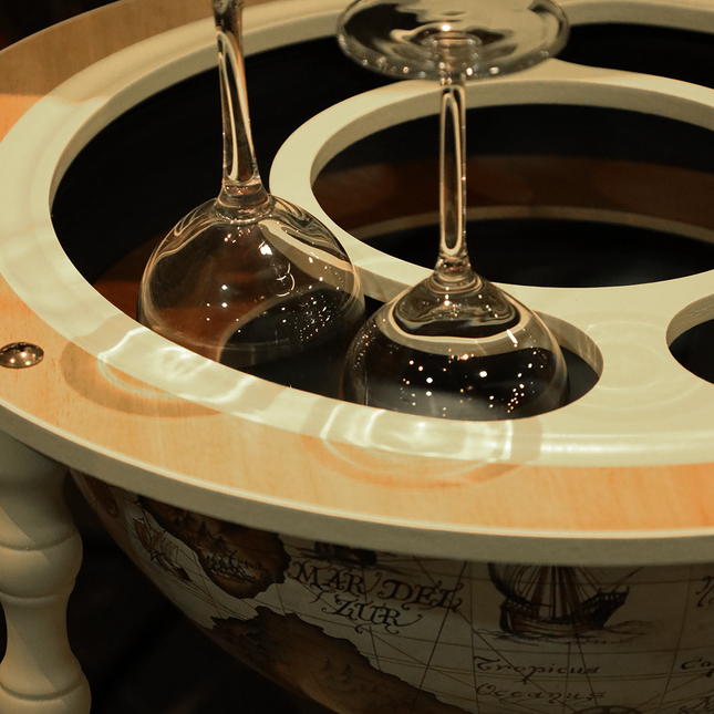 Zoffoli Barglobe wijn & whisky bar