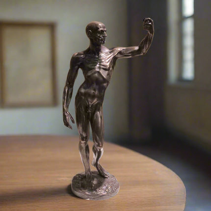 Beeld 'Bronze Strongman'