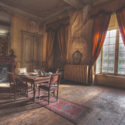 Aluart schilderij 'Oude eetkamer met schouw'