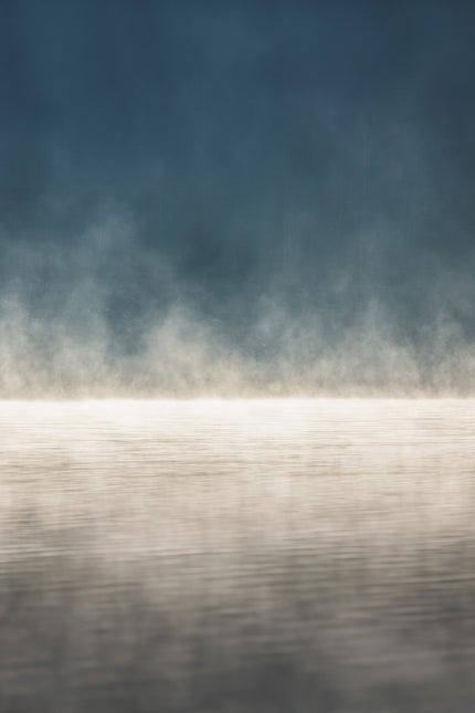 Schilderij 'Morning fog at the Lake'