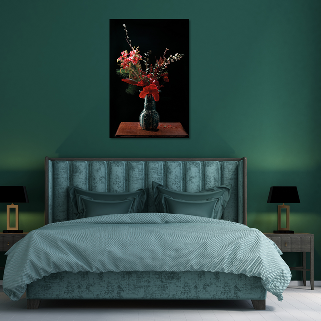 Aluart schilderij 'Delfst blauwe vaas met rode bloemen'