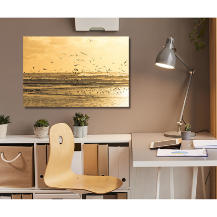 Aluart schilderij 'Zonsondergang met vliegende meeuwen'