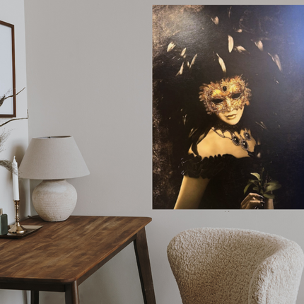 Leather dibond 'De gemaskerde vrouw'