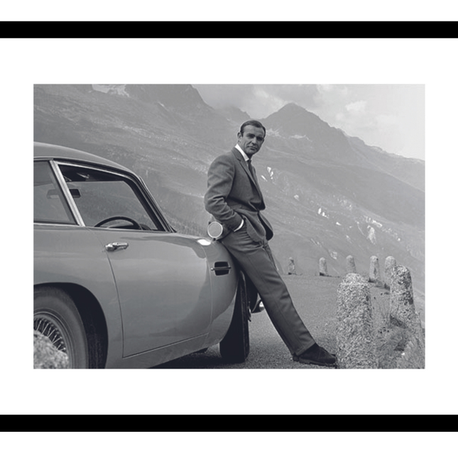 Ingelijste poster 'James Bond'