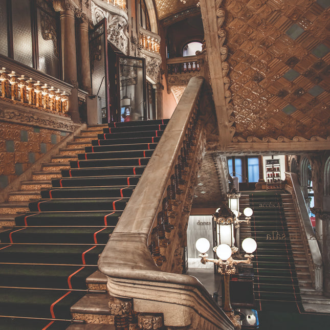 Aluart schilderij 'Palau de la Música Catalana trappenhuis'