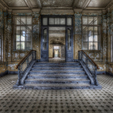 Glasschilderij 'Verlaten gebouw'