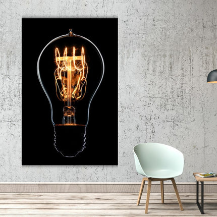 Aluart schilderij 'The Shining Light Bulb'