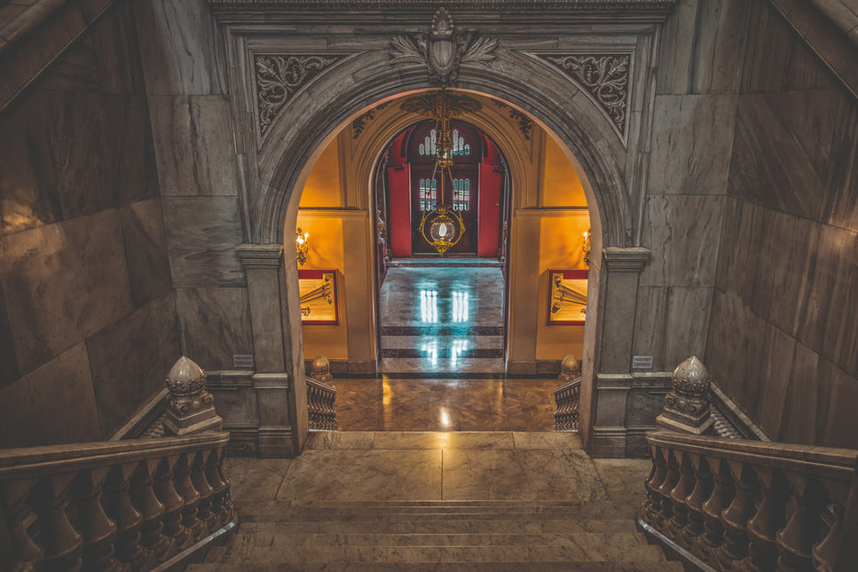 Schilderij 'Downstairs'