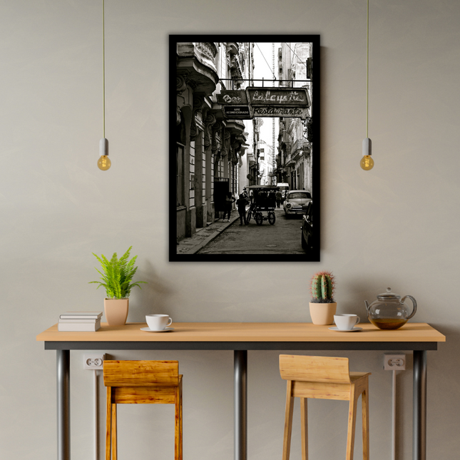 Ingelijste poster 'Bar street'