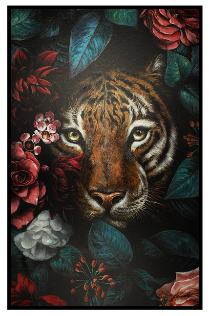 Canvas schilderij 'Tijger in bloemen' met baklijst
